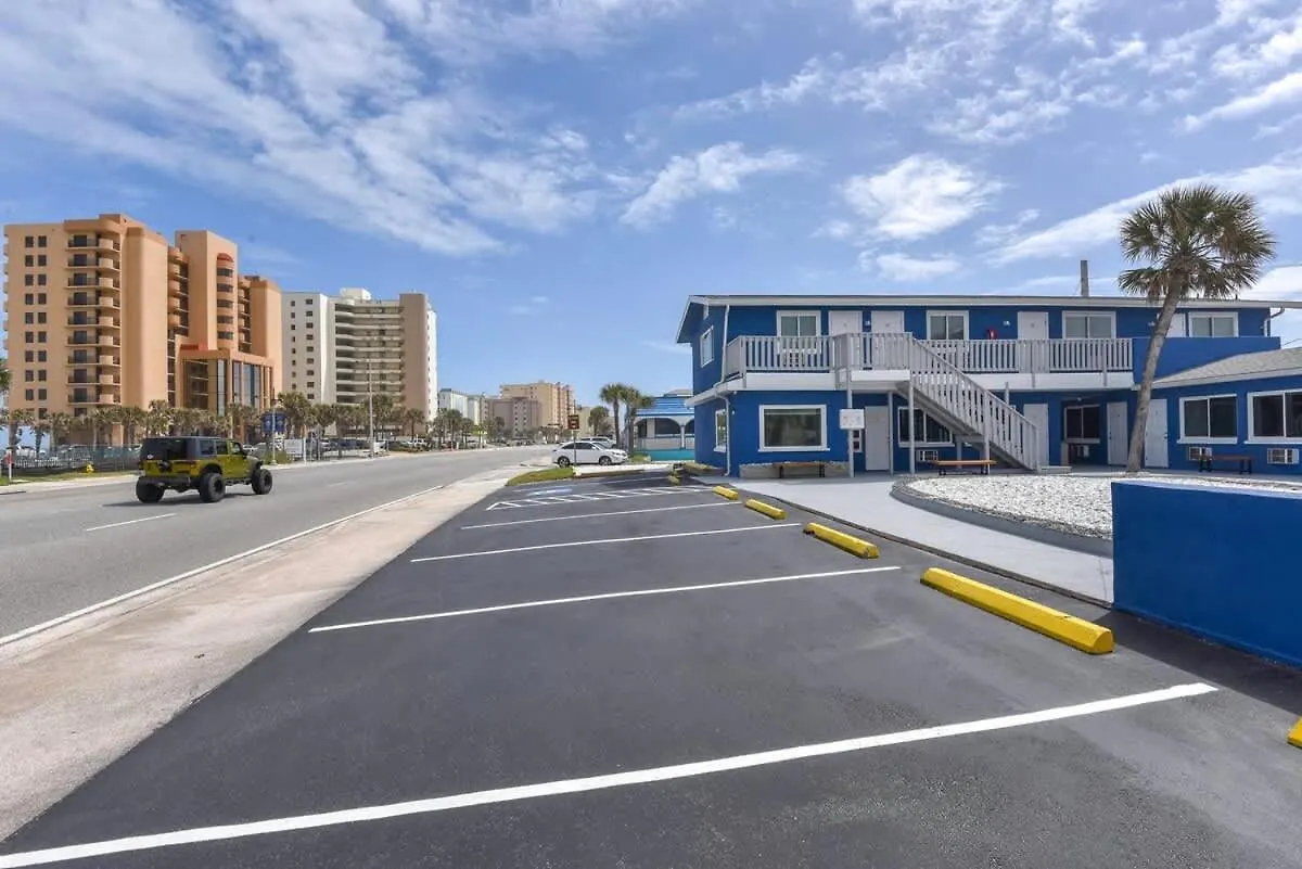 Apartment Modern King Suite #12 - Steps To Beach United States